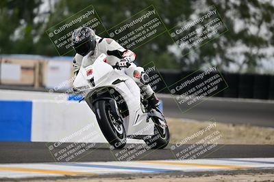media/Apr-18-2025-TrackDaz (Fri) [[45f5874c44]]/A Group/Session 3 (Turn 6 - Outside)/